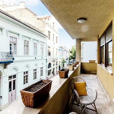 Apartment Downtown Erzsebetvaros *